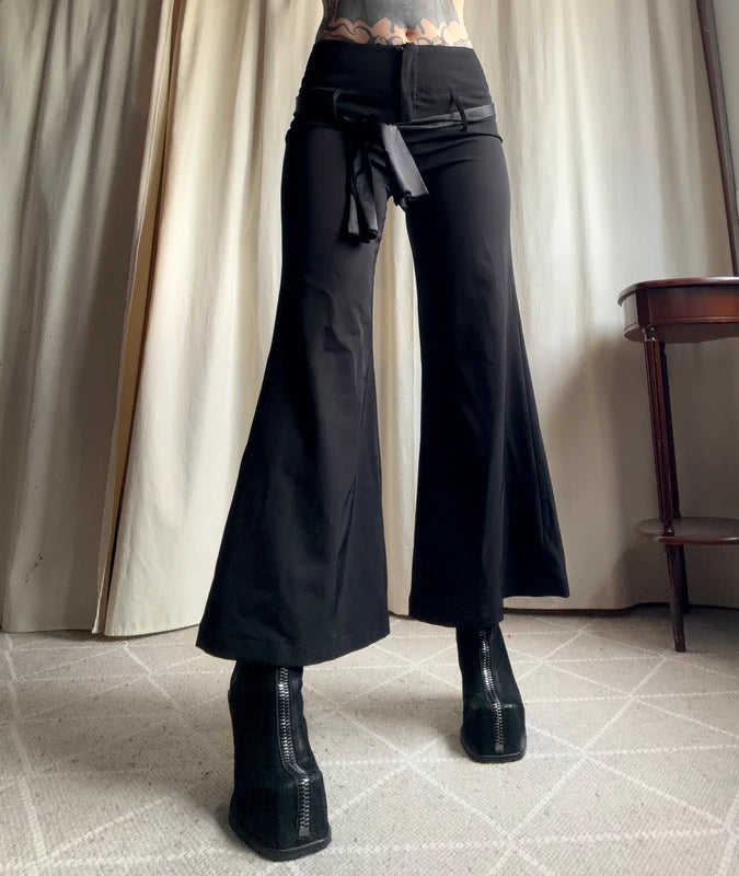 Pantalon jambes larges avec ceinture satinée  – taille S