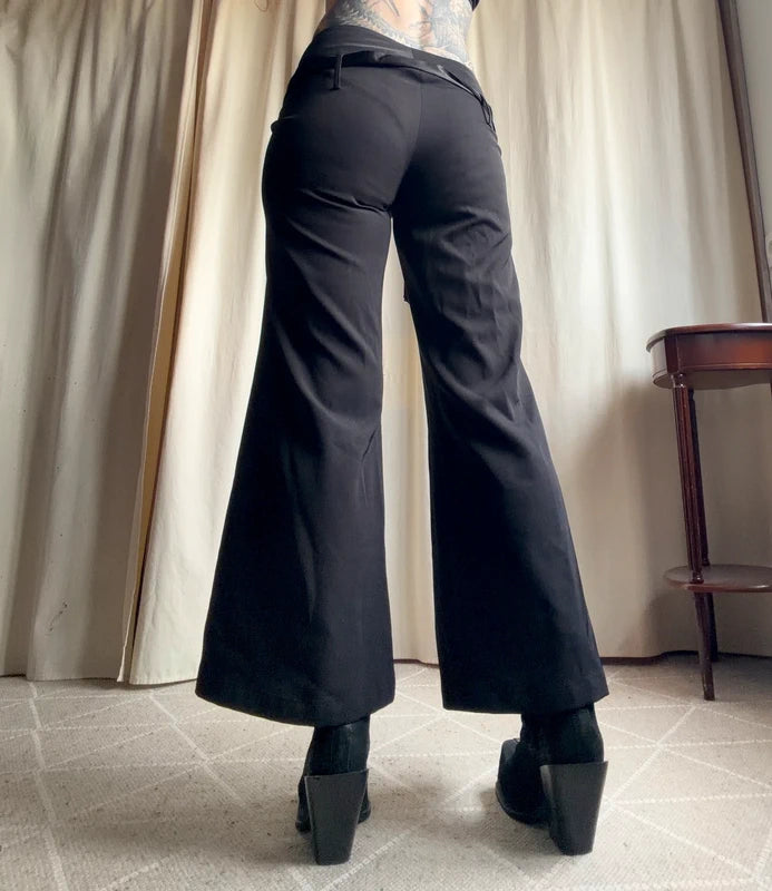 Pantalon jambes larges avec ceinture satinée  – taille S