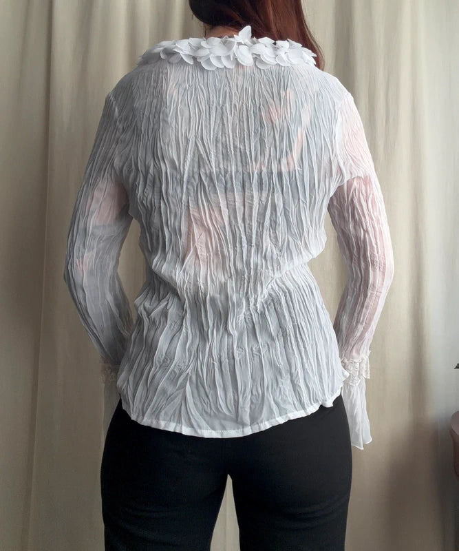 Blouse blanche romantique en tissu froissé transparent avec volants – taille S/M/L