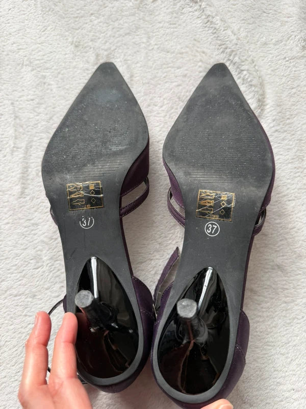Dark plum pointed toe ankle strap court shoes - size 37