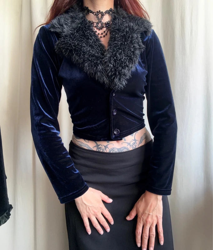 Cardigan en velours bleu nuit avec col en fausse fourrure style vampy années 90 – taille S/M