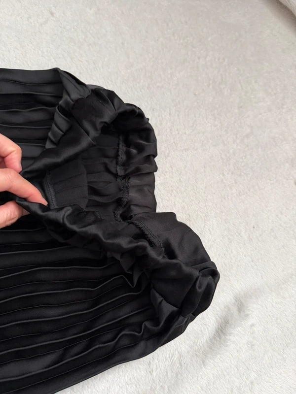 Jupe plissée noire fluide fabriquée en Italie style victorien goth – taille S/M