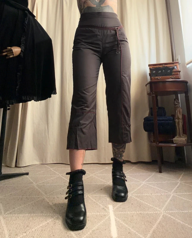 Capri marron avec boucle intgégrée style avant garde y2k – taille S