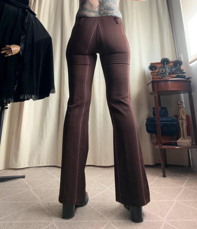 Pantalon flare marron à fines rayures roses – taille XS/S