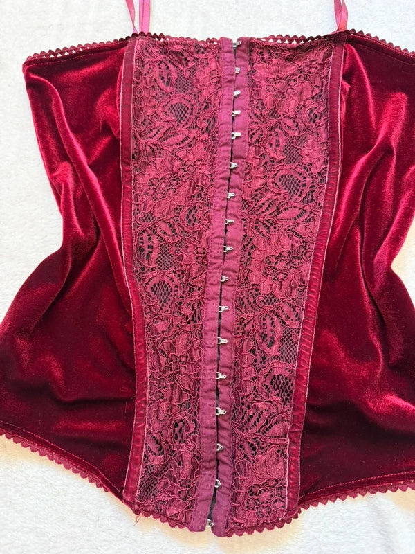 Top corset à crochets bordeaux en velours et dentelle - taille M/L