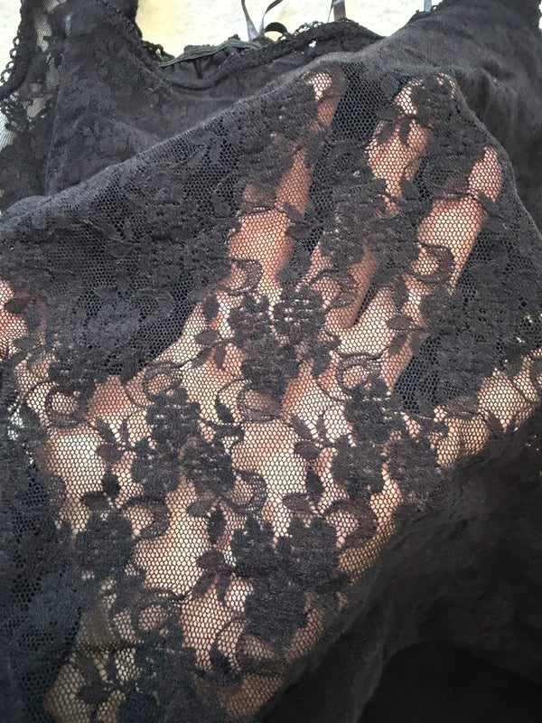 90s Romantic Goth Black Lace Corset Cami Top – size S