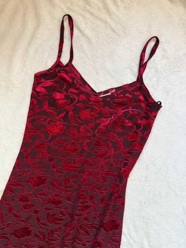 Burgundy floral velvet long dress 90s prom dress style – size S/M