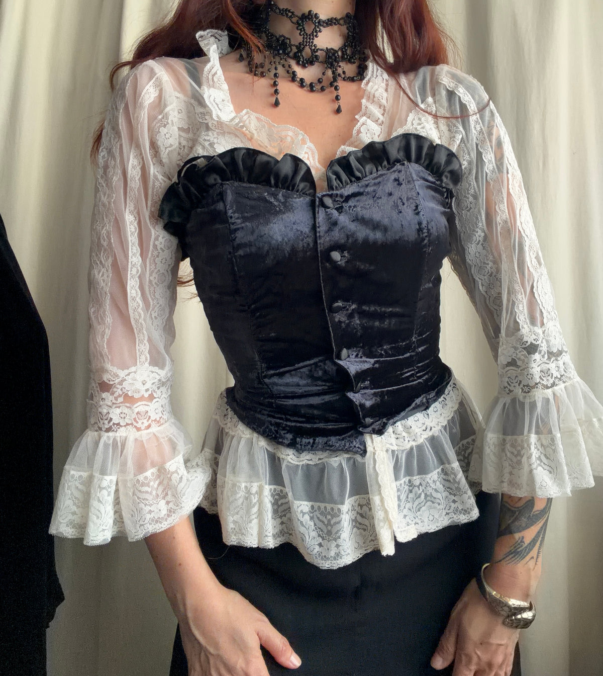 Bustier en velours noir vintage style romantic goth victorien - Taille XS
