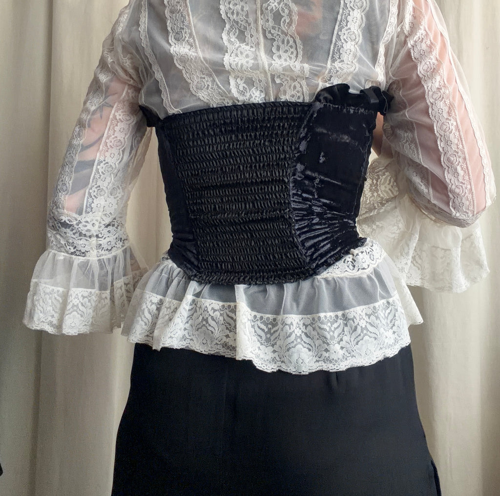 Vintage romantic goth Victorian style black velvet bustier - Size XS