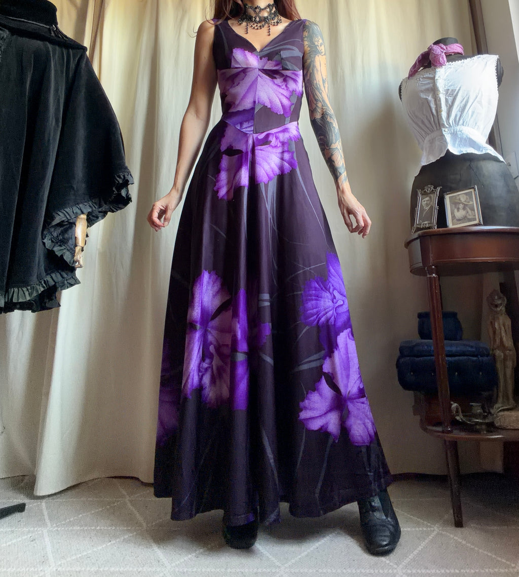 Robe maxi fleurs violettes et décolleté V style whimsigoth prom night - taille XS/S