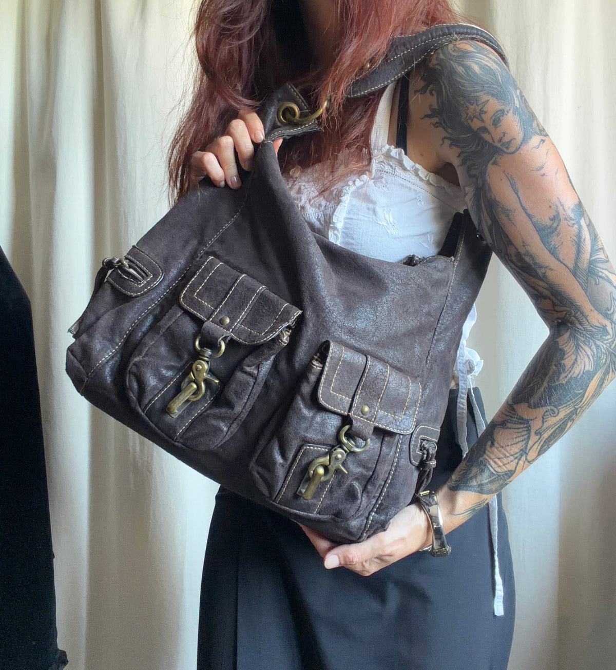 Sac à main cuir marron foncé poches multiples et métal bronze - Y2K grunge goth vintage