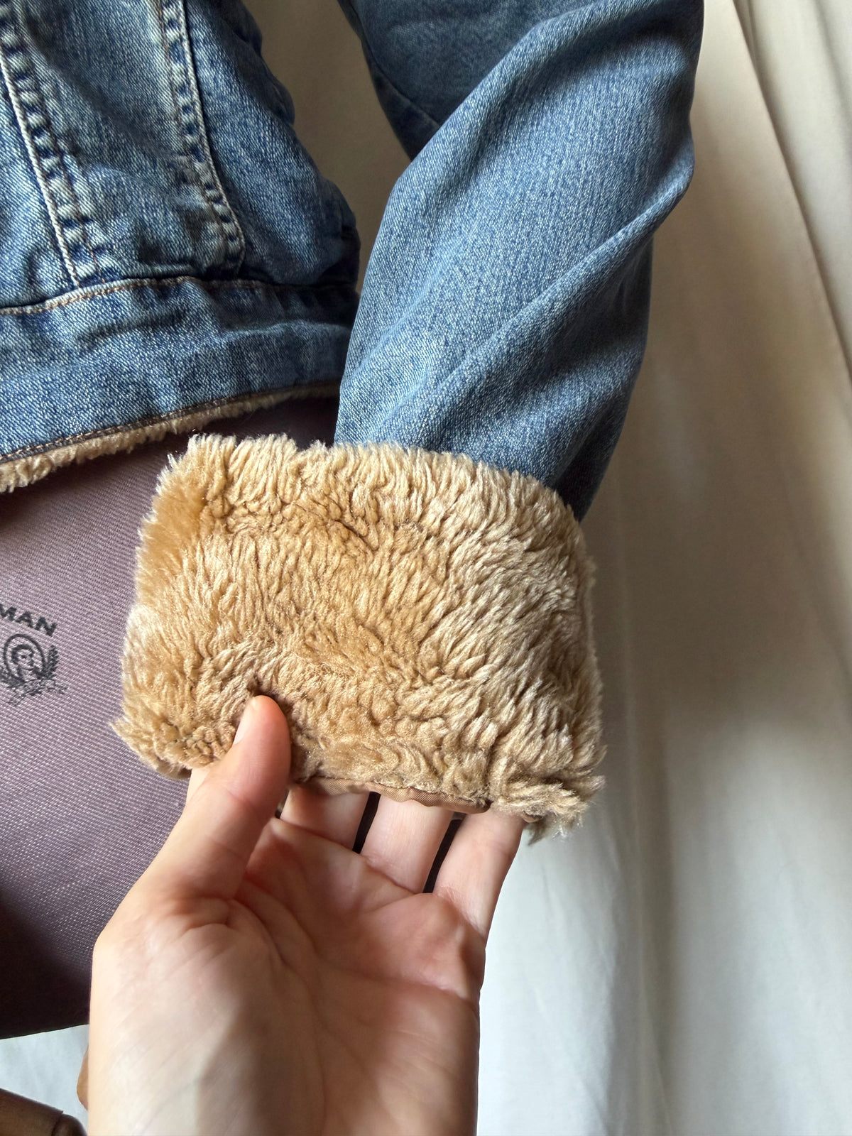 Veste en jean bleu y2k doublée fausse fourrure  - Taille M
