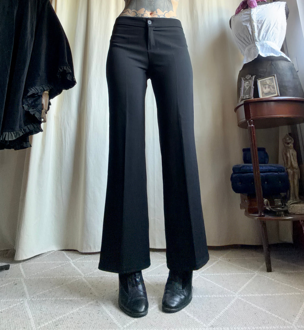 Pantalon noir à jambes larges évasées style office siren corporate goth - taille M