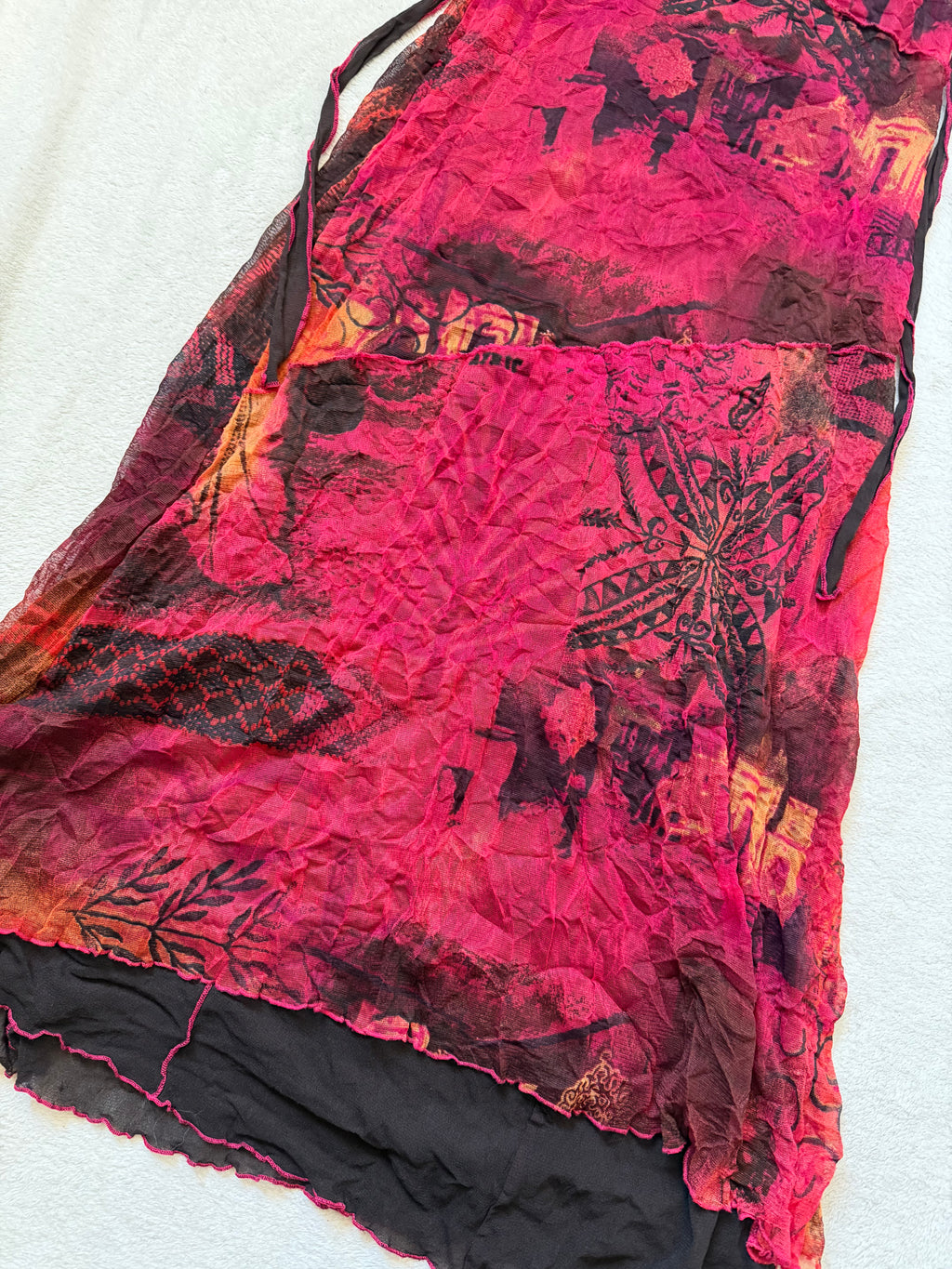 Red and black crinkled mesh midi dress, fairygrunge Y2K style - size S