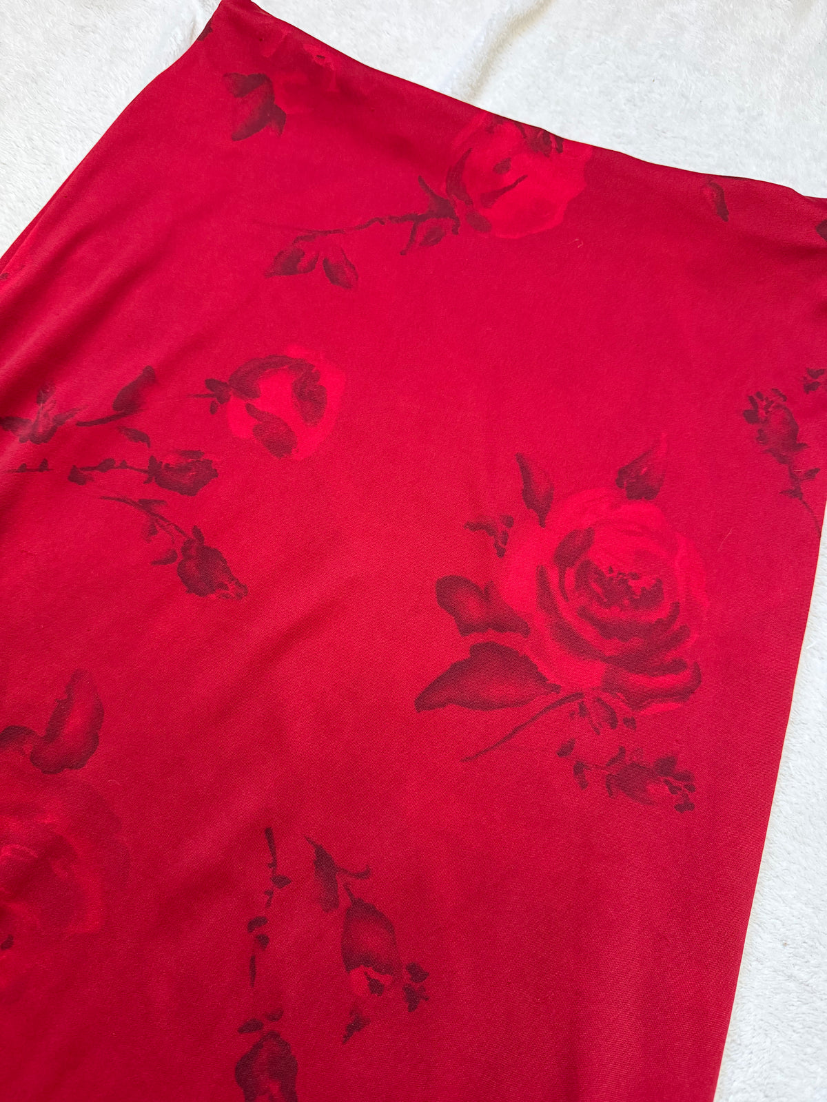 Jupe longue rouge motif floral noir coupe évasée style vampire goth - taille M