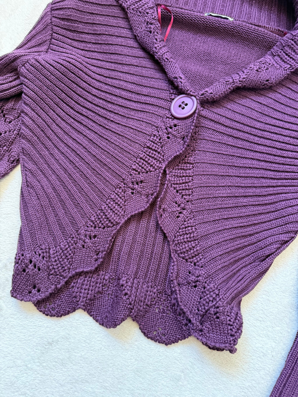 Cardigan court violet en maille côtelée manches ajourées style whimsigoth fairygrunge - taille XS/S