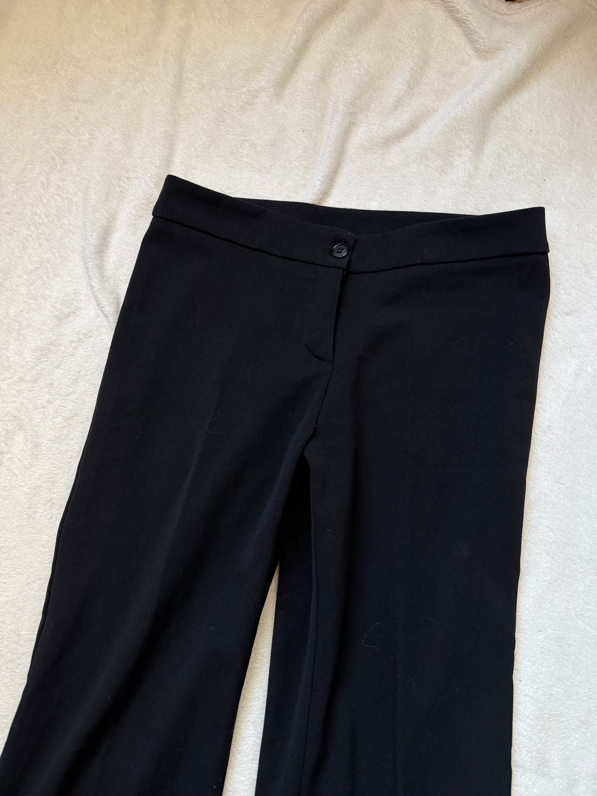 Pantalon noir à jambes larges évasées style office siren corporate goth - taille M