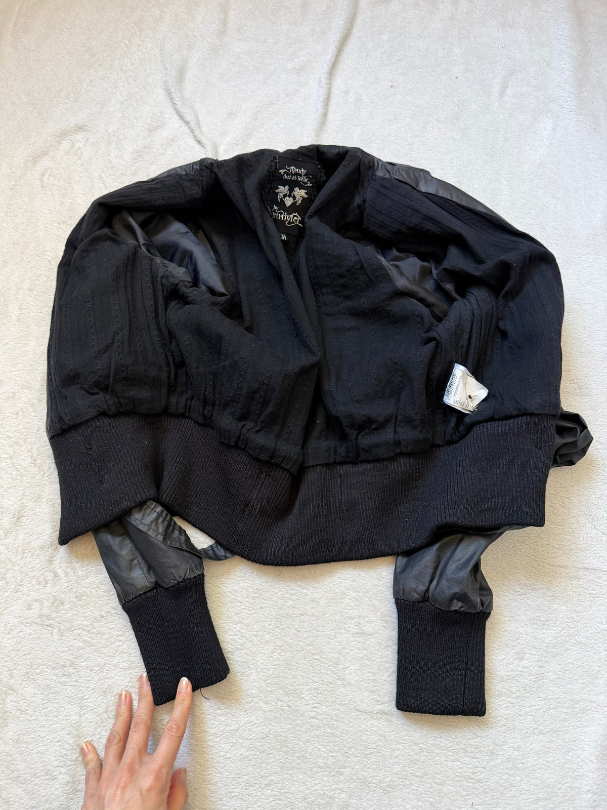 Blouson noir court à zips et boutons métalliques style cyber goth biker - taille S