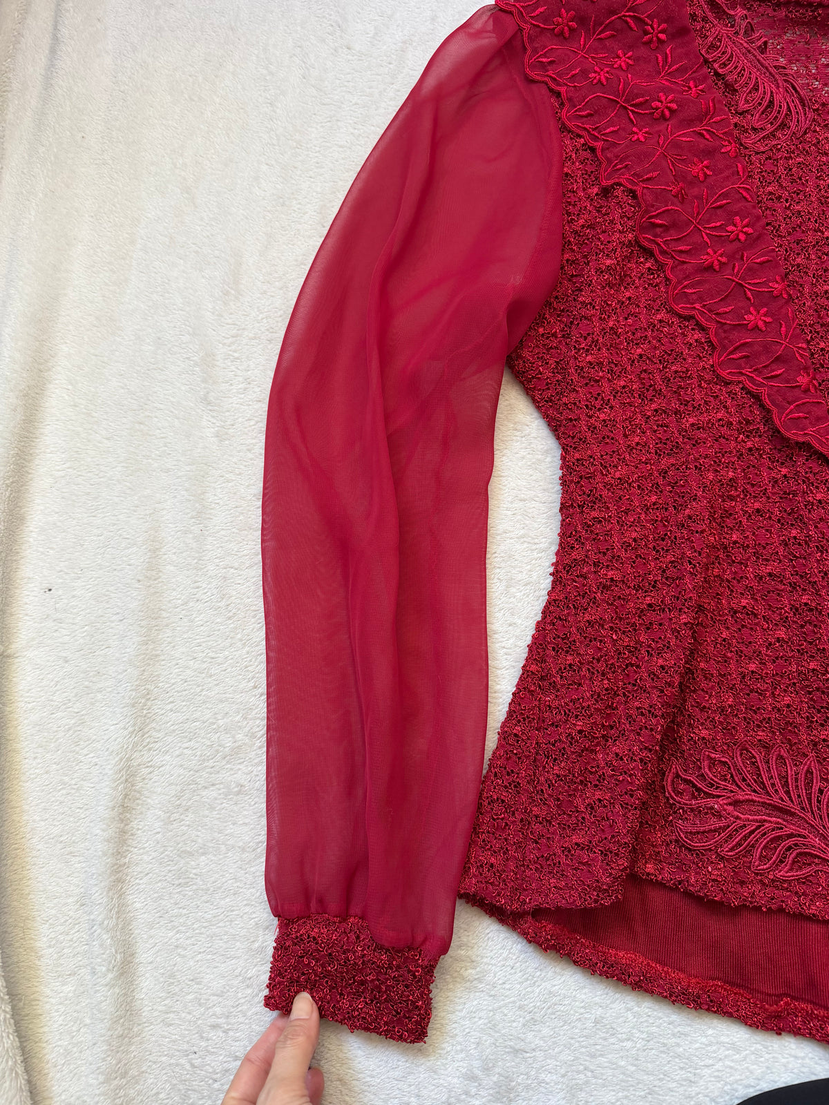 Ensemble rouge veste brodée et jupe longue style vampire goth Made in France - taille M