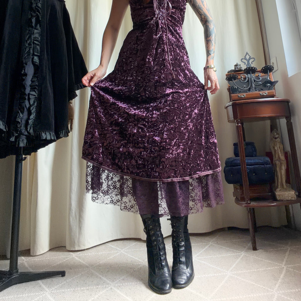 Long velvet dress purple/brown with corset lacing gothic medievalcore vampire style – size M