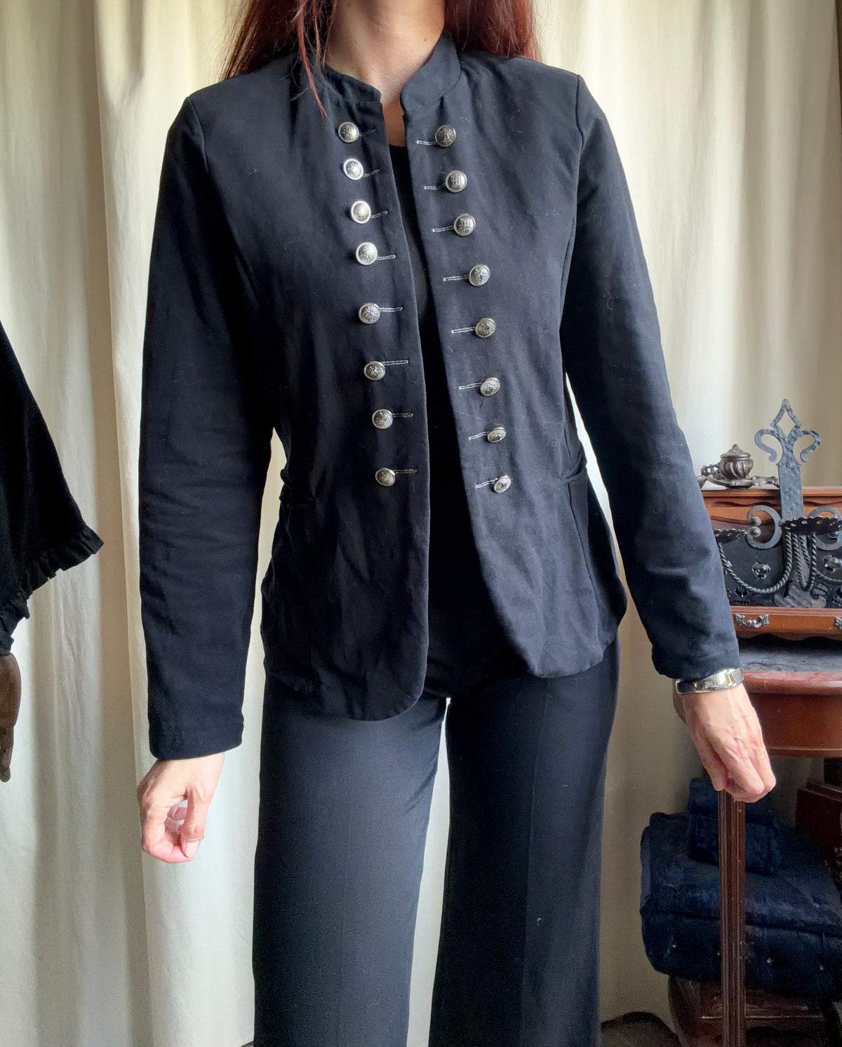 Veste noire officier à boutons métalliques style military goth - taille M/L