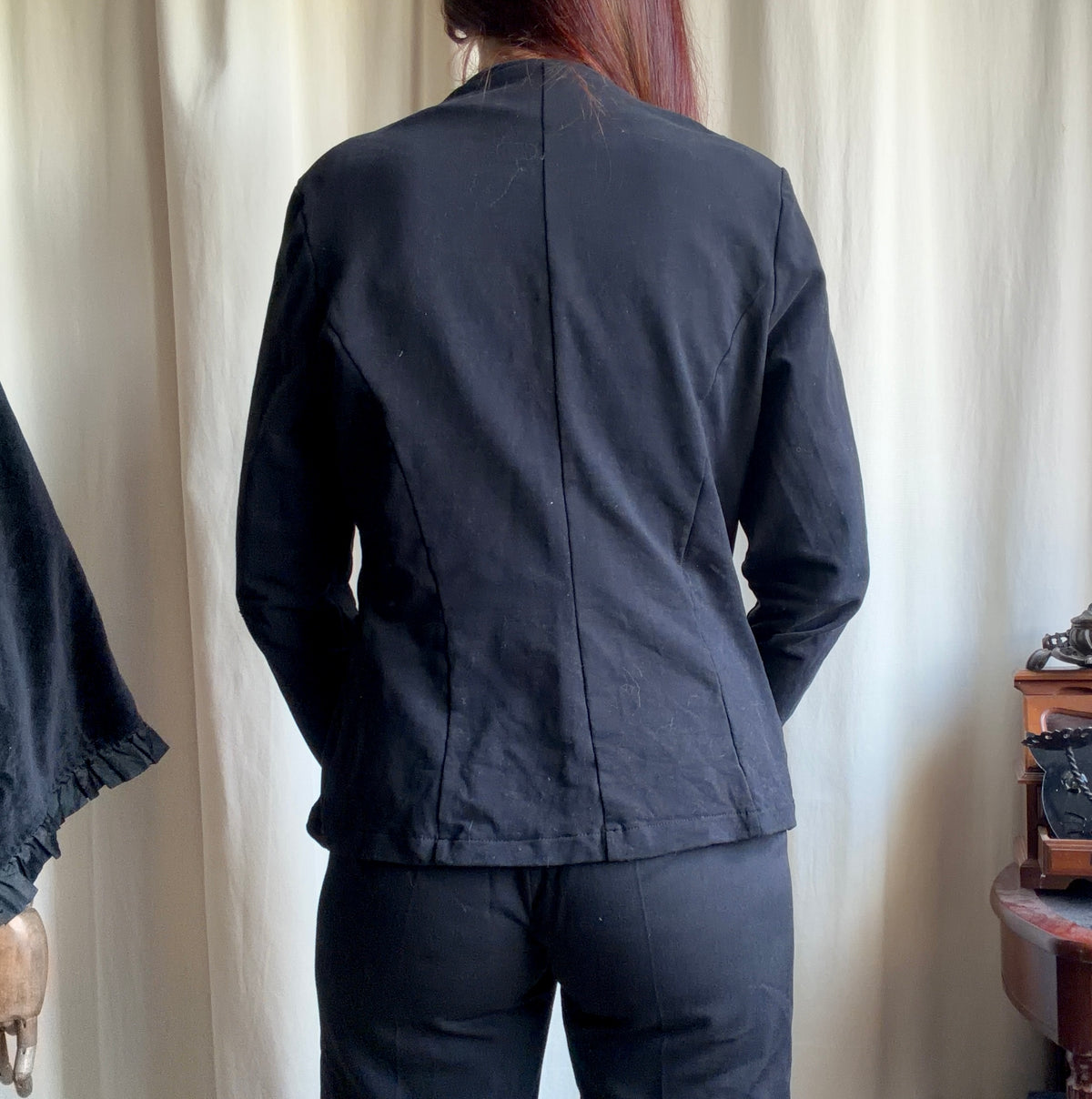 Veste noire officier à boutons métalliques style military goth - taille M/L