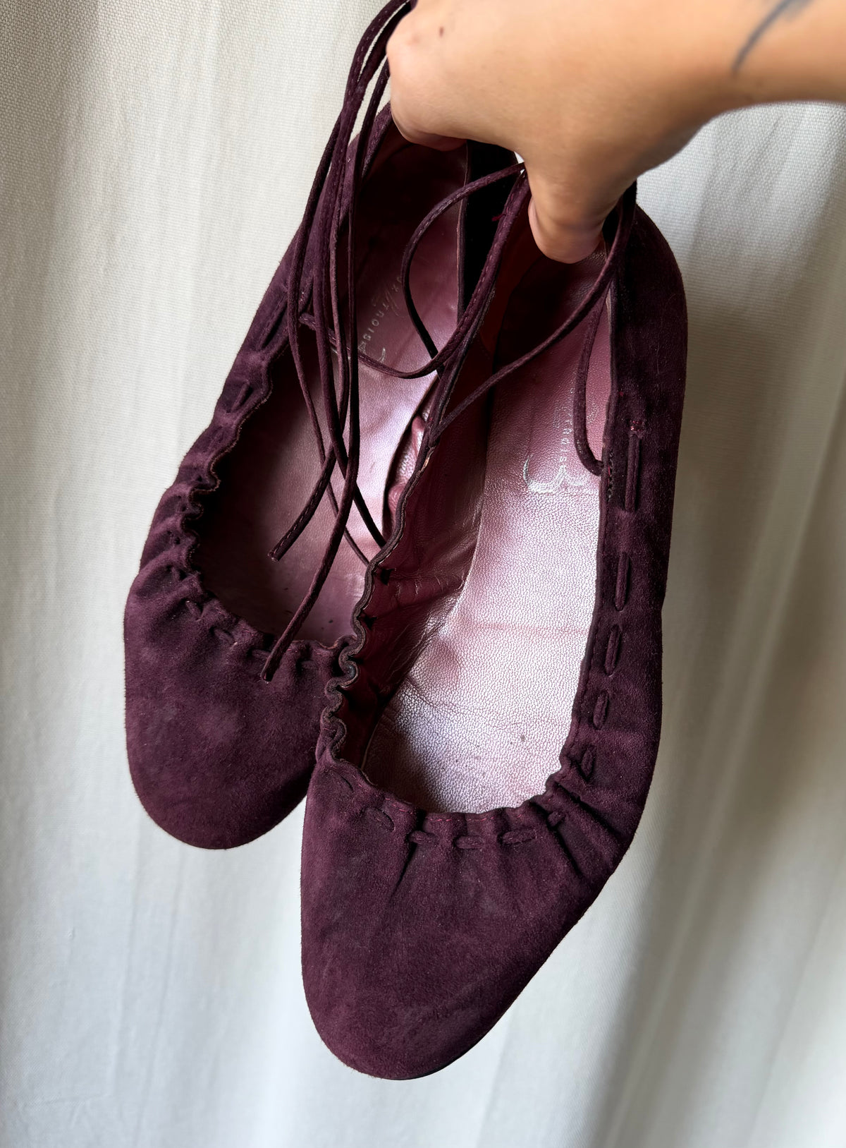 Plum faux suede ballet flats with laces, balletcore fairycore style - Size 38