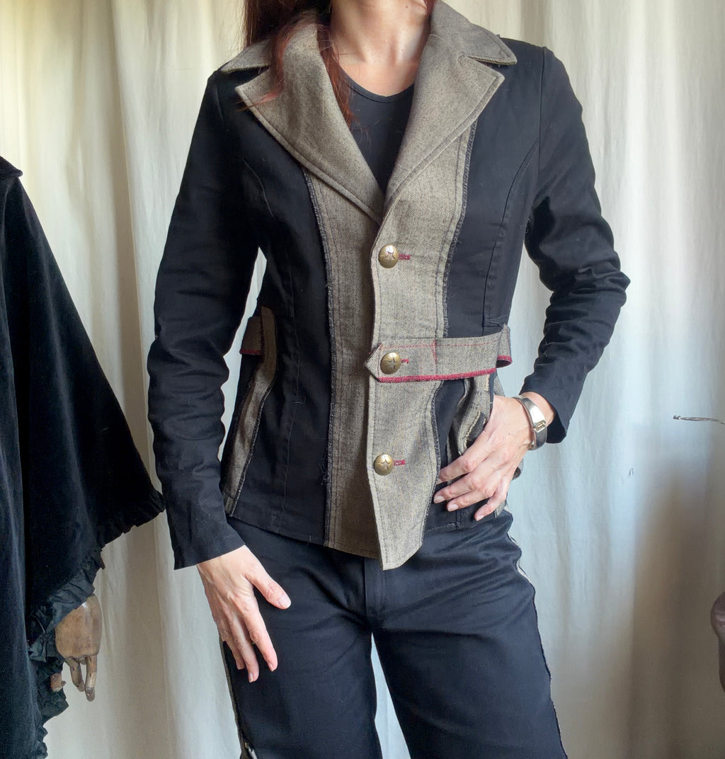Ensemble pantalon capri et veste structurée style avant-garde industrial goth – taille L