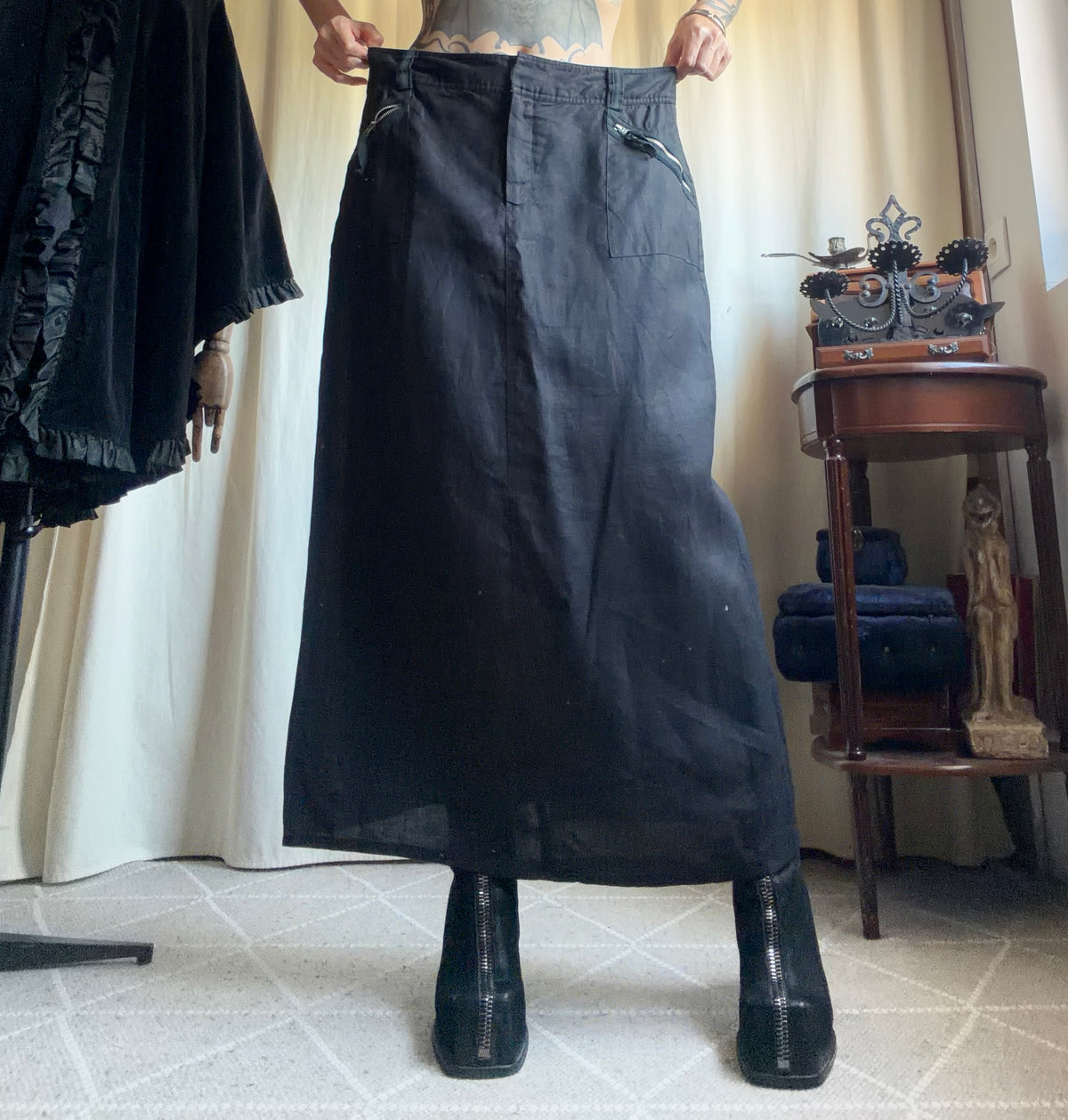 Jupe longue noire en lin poches zippées style avant garde goth minimaliste – taille XL