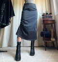 Jupe midi noire asymétrique surpiqûres contrastantes style avant garde goth – taille M