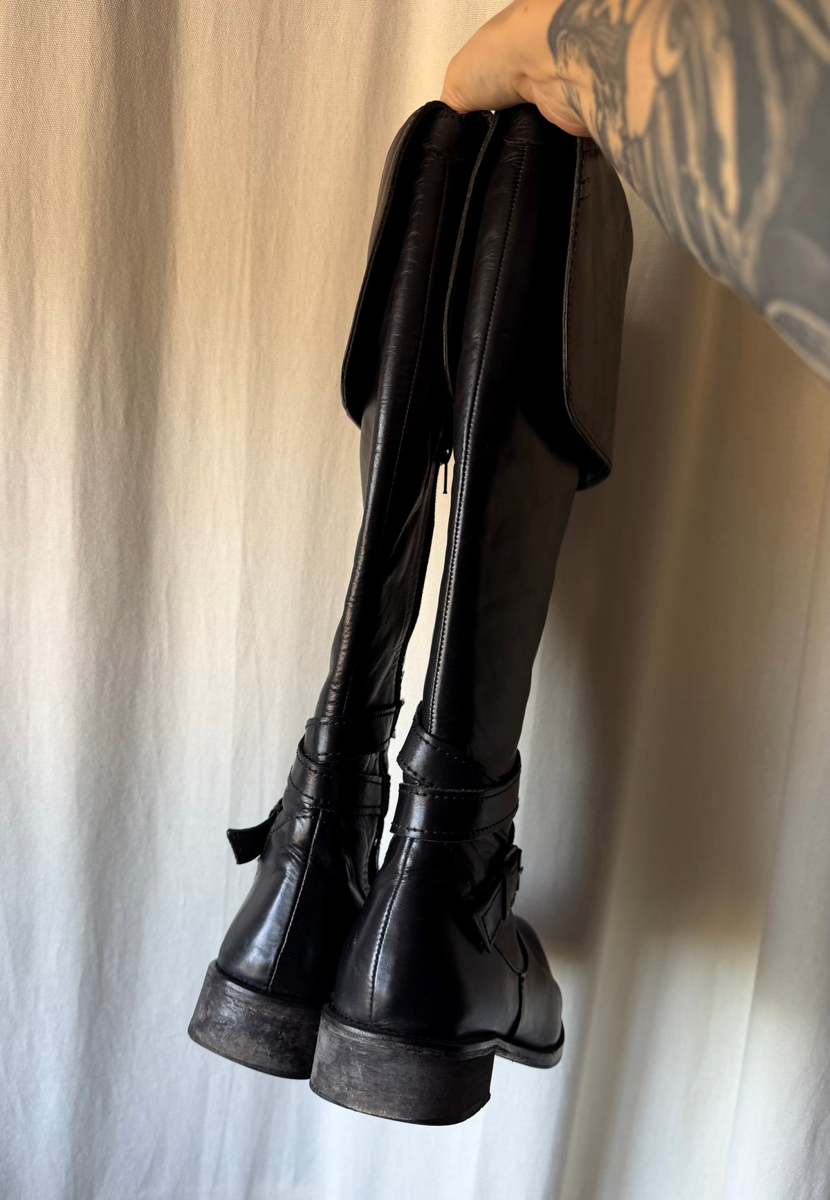 Buffalo black leather high boots with buckle, goth biker pirate style 2000s – size 38