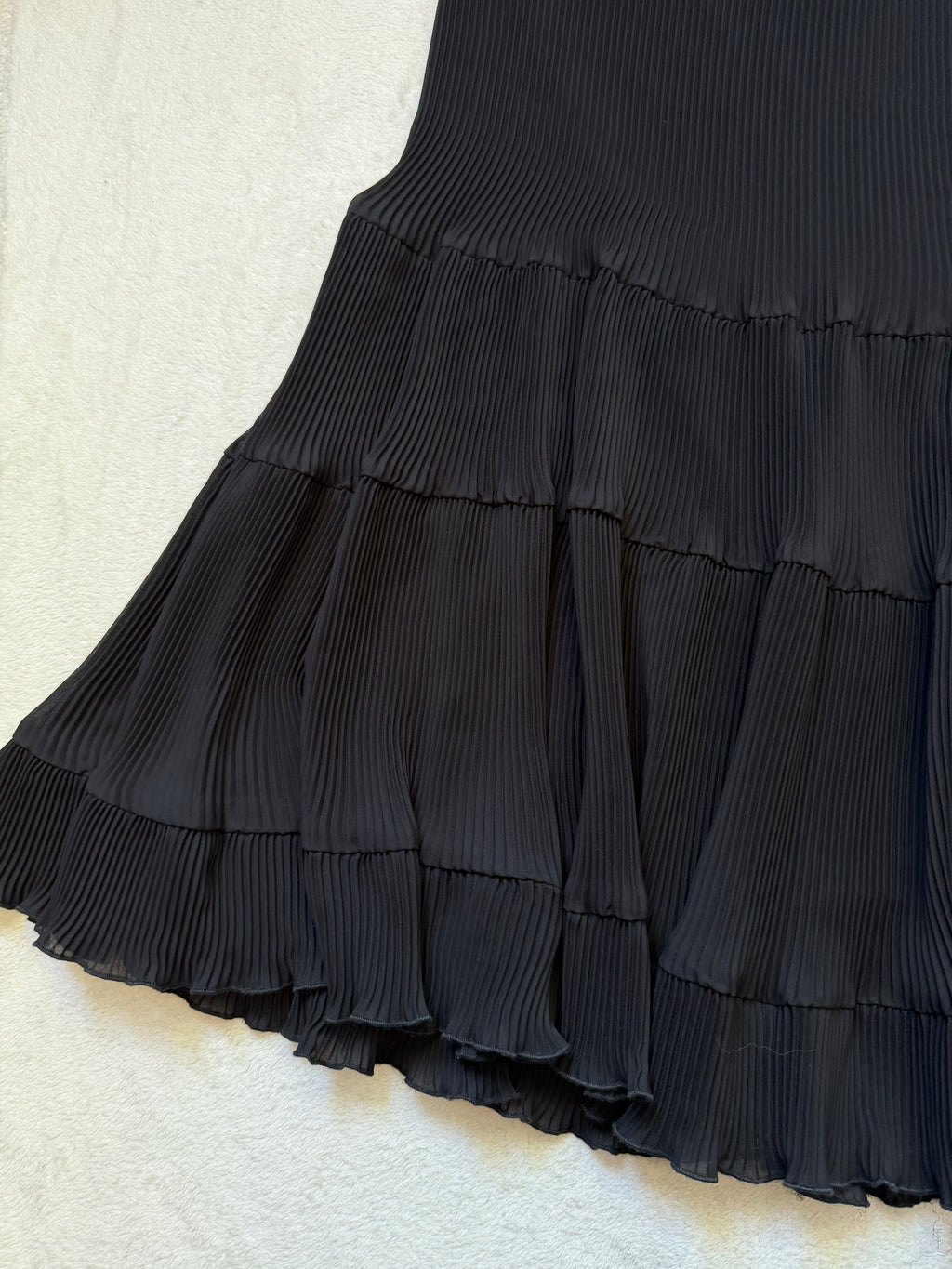 Jupe midi noire plissée à volants style romantique goth - taille XL