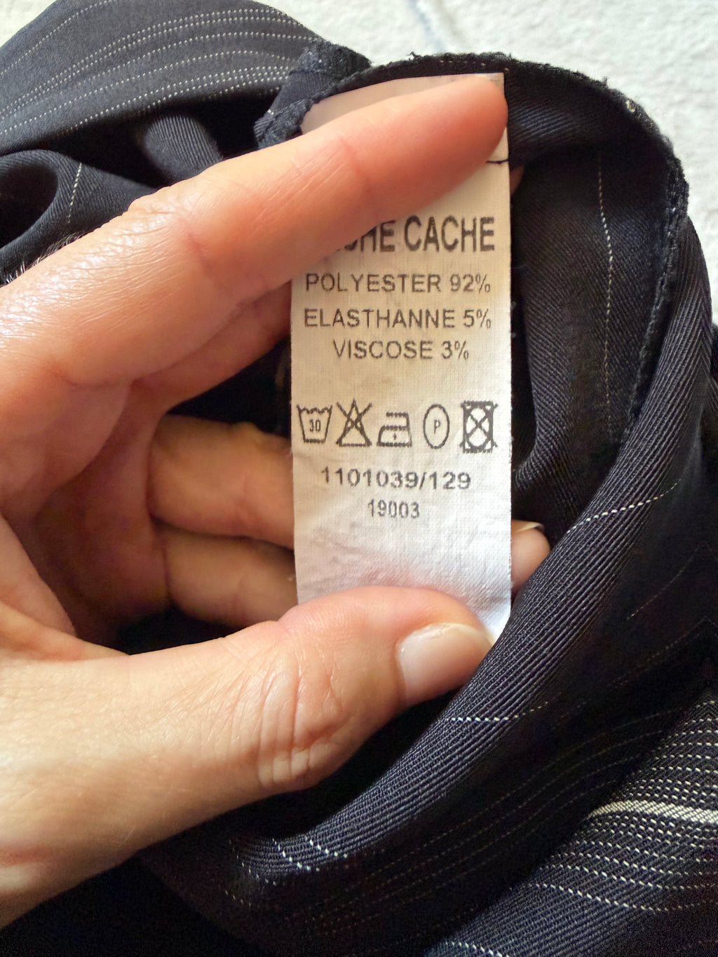 Pantalon noir taille haute à fines rayures jambes évasées - Taille M