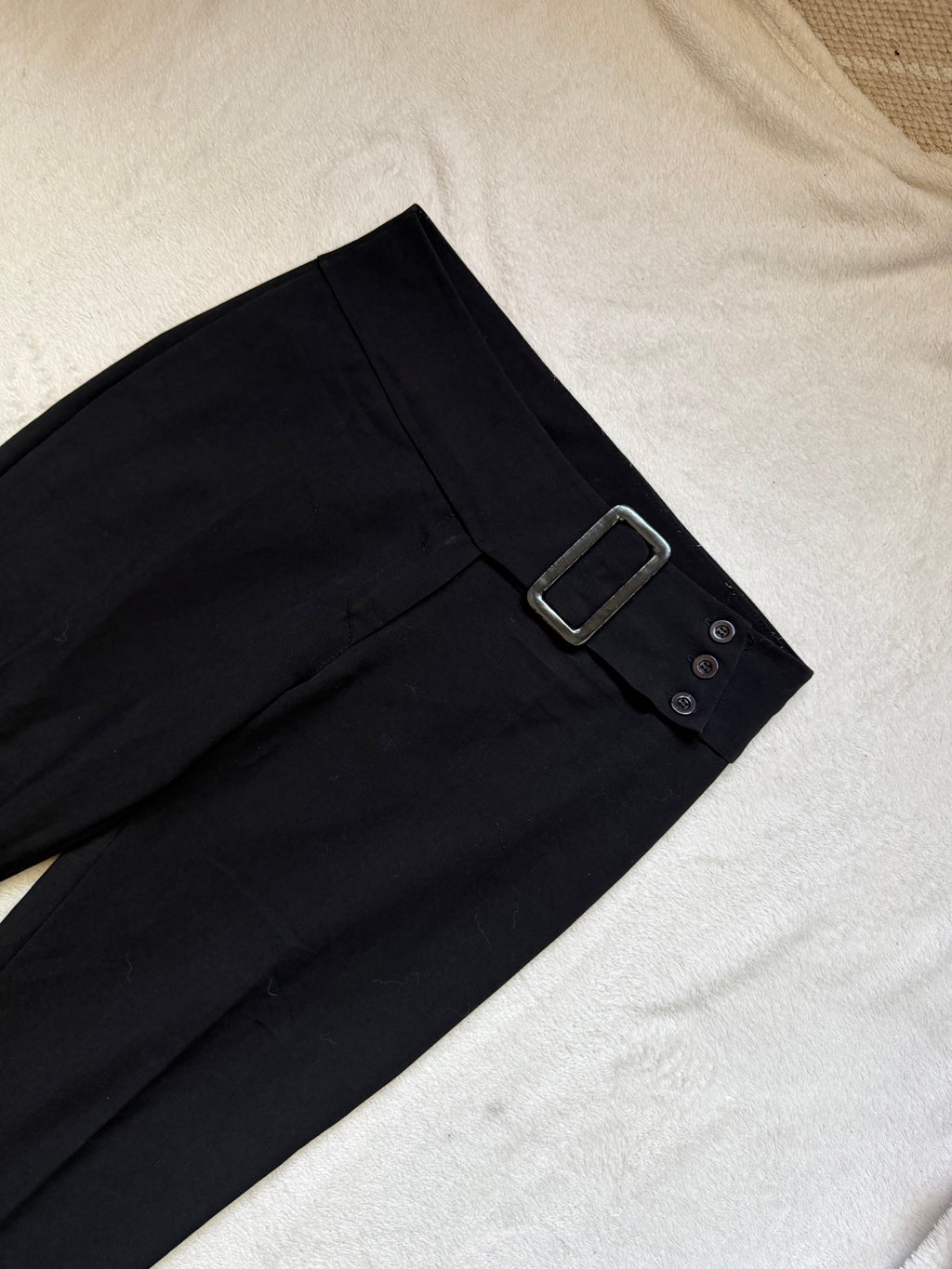 Pantalon noir flare taille basse ceinture large style corporate goth - Taille M