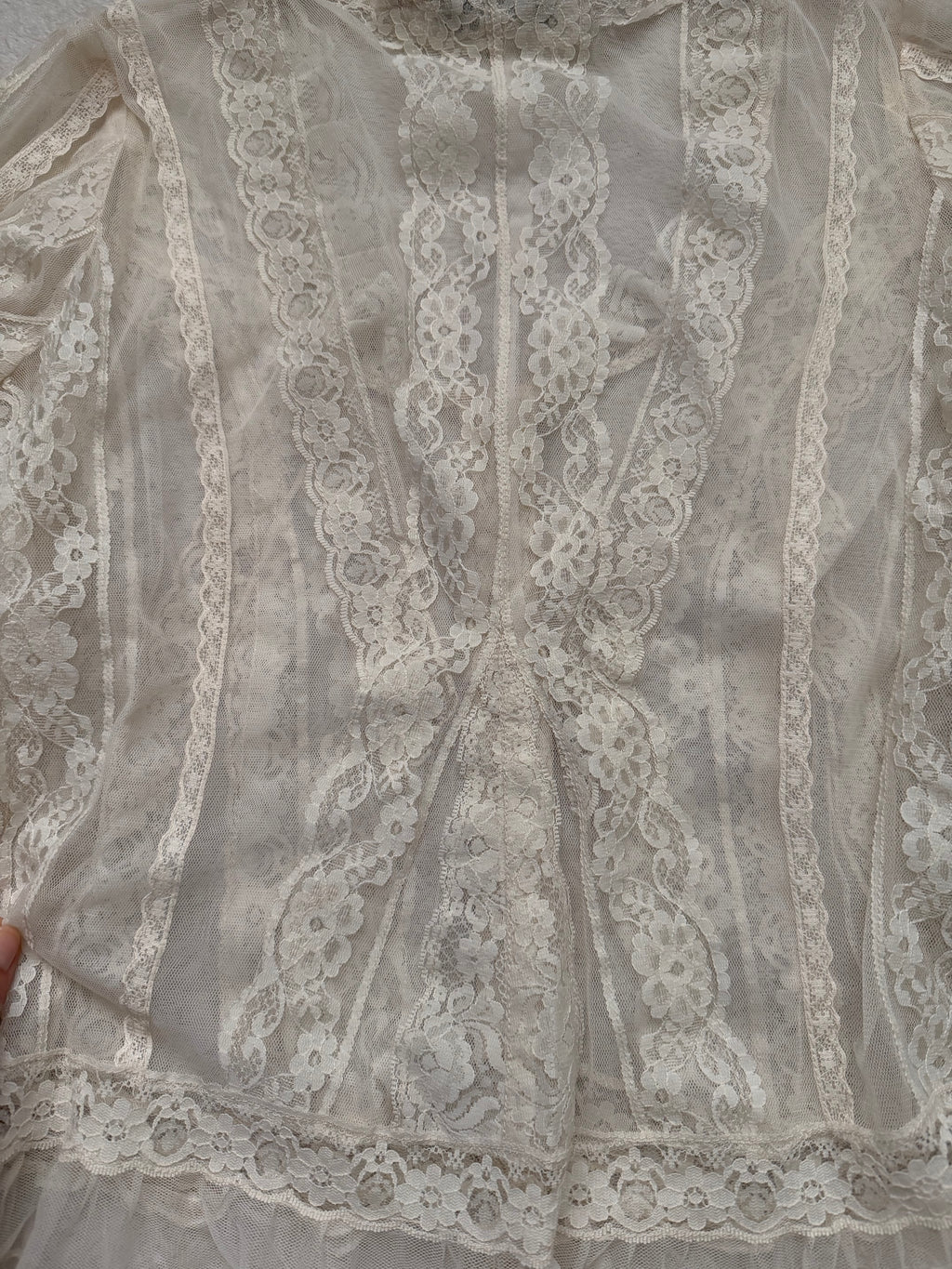 Blouse blanche transparente en dentelle à volants style victorien romantique - Taille L