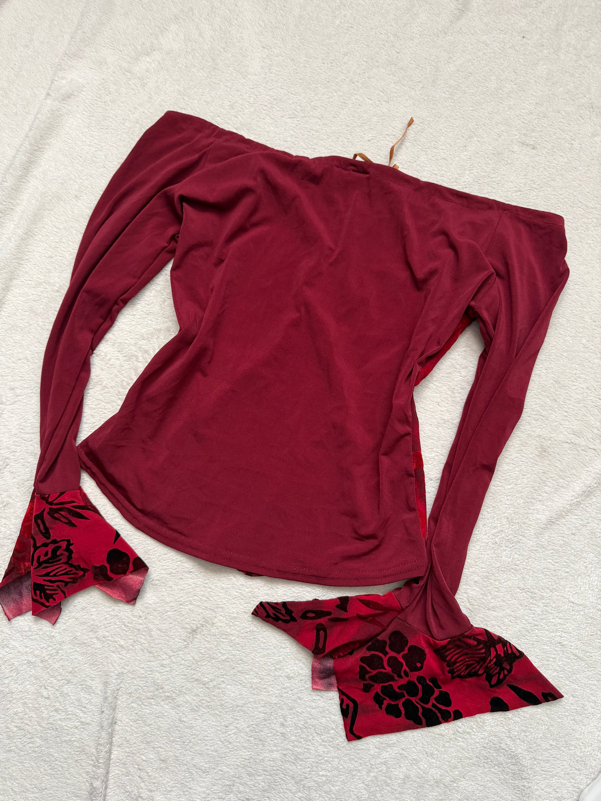 Floral devoré velvet mesh sleeve goth vampy top - Size S/M