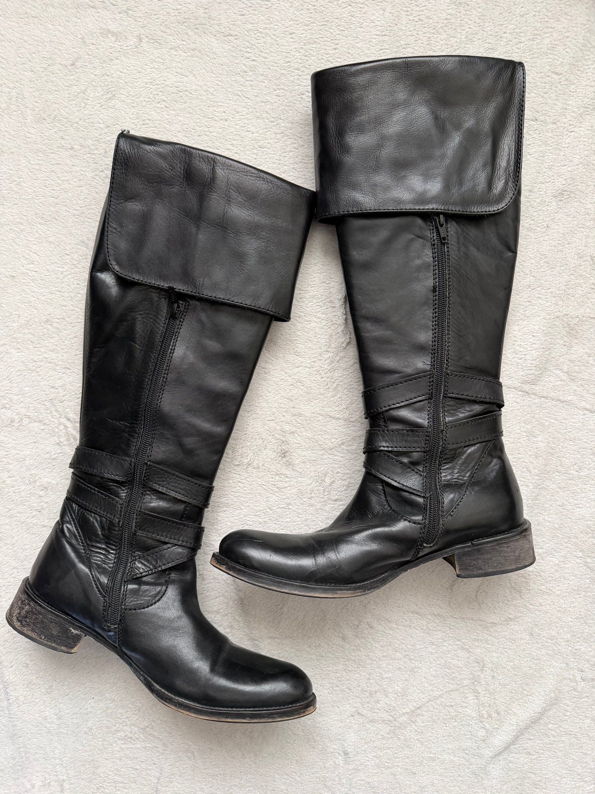 Buffalo black leather high boots with buckle, goth biker pirate style 2000s – size 38