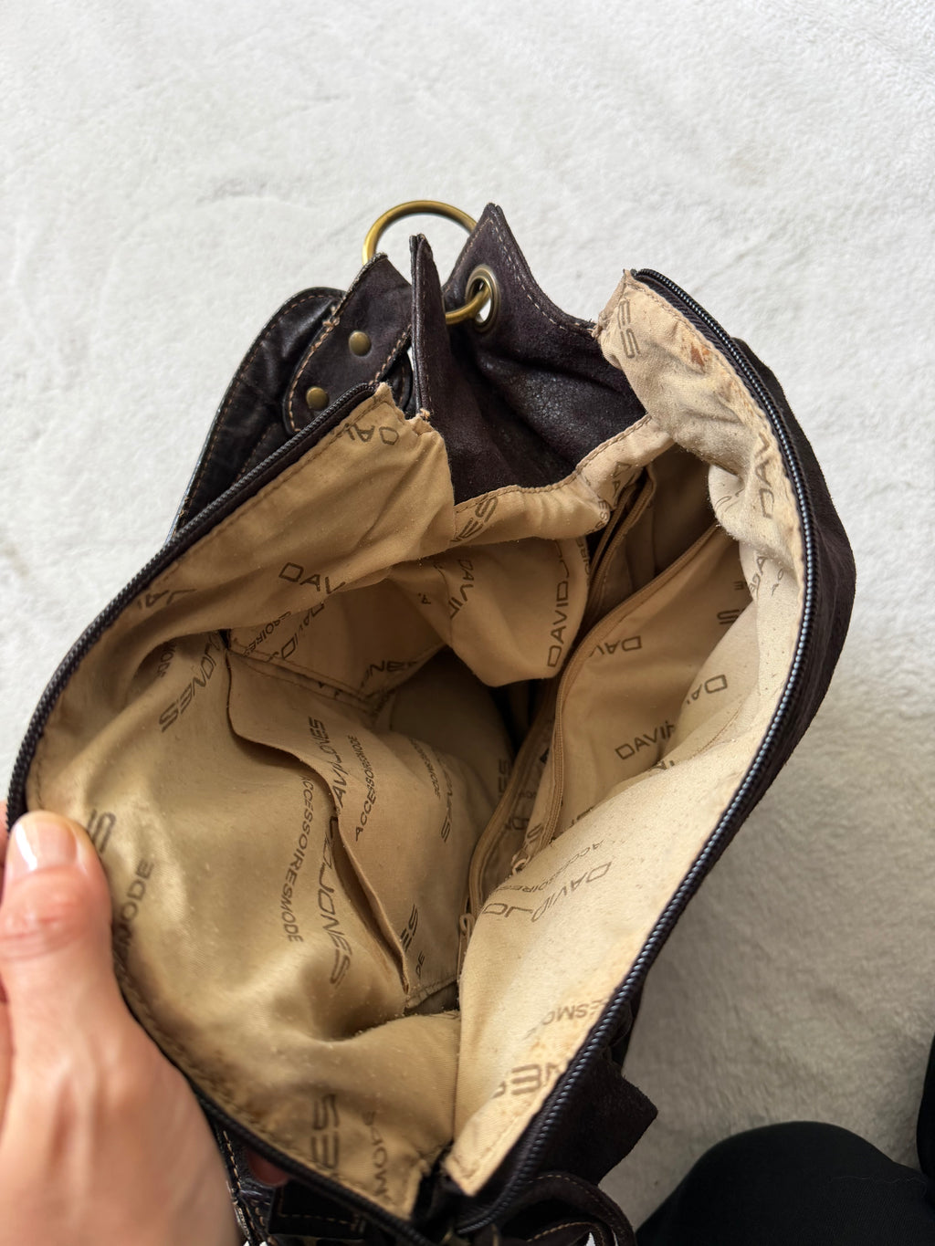 Sac à main cuir marron foncé poches multiples et métal bronze - Y2K grunge goth vintage