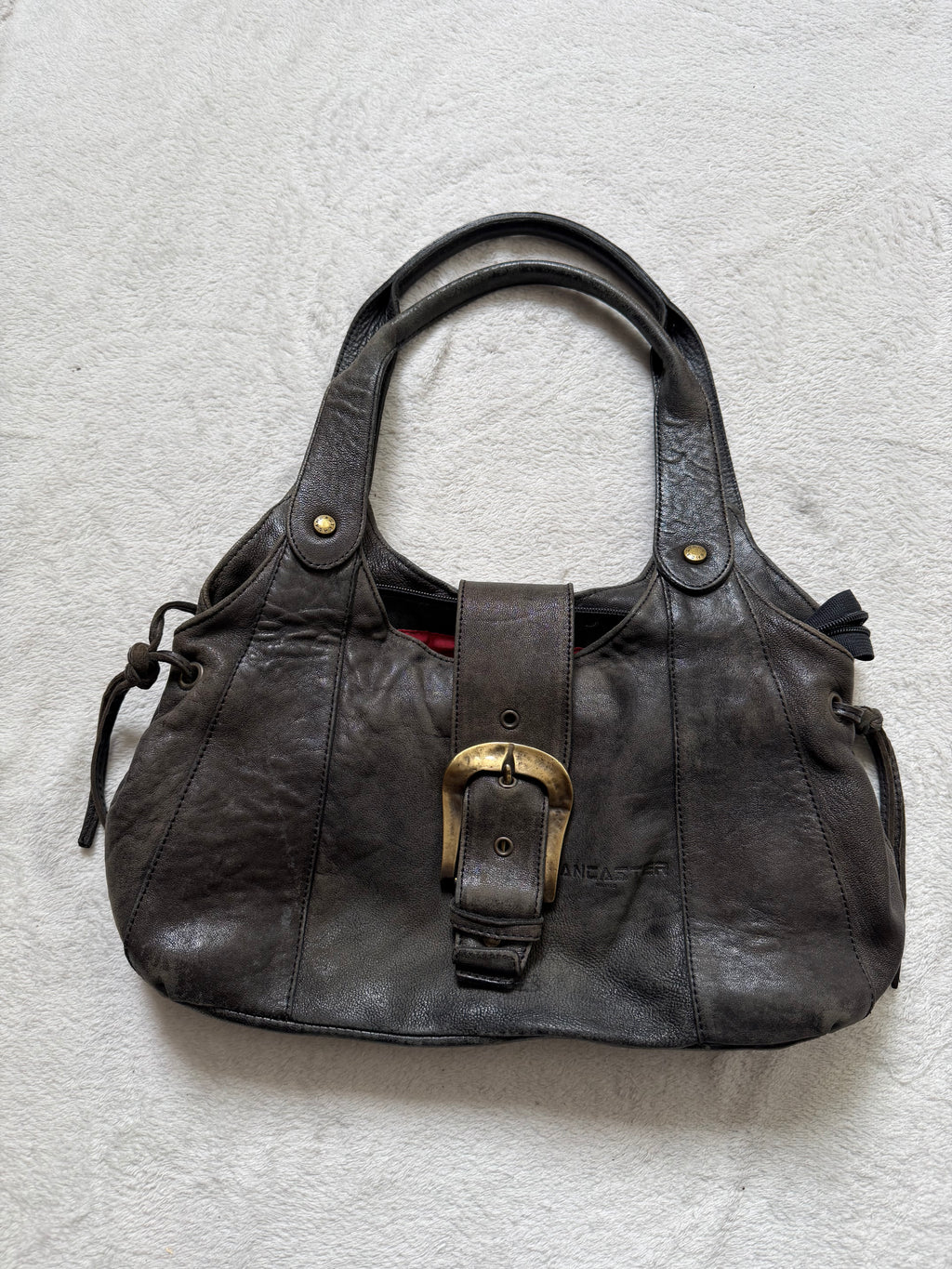 Sac Lancaster en cuir marron/gris anthracite patiné grande boucle - Y2K goth vintage