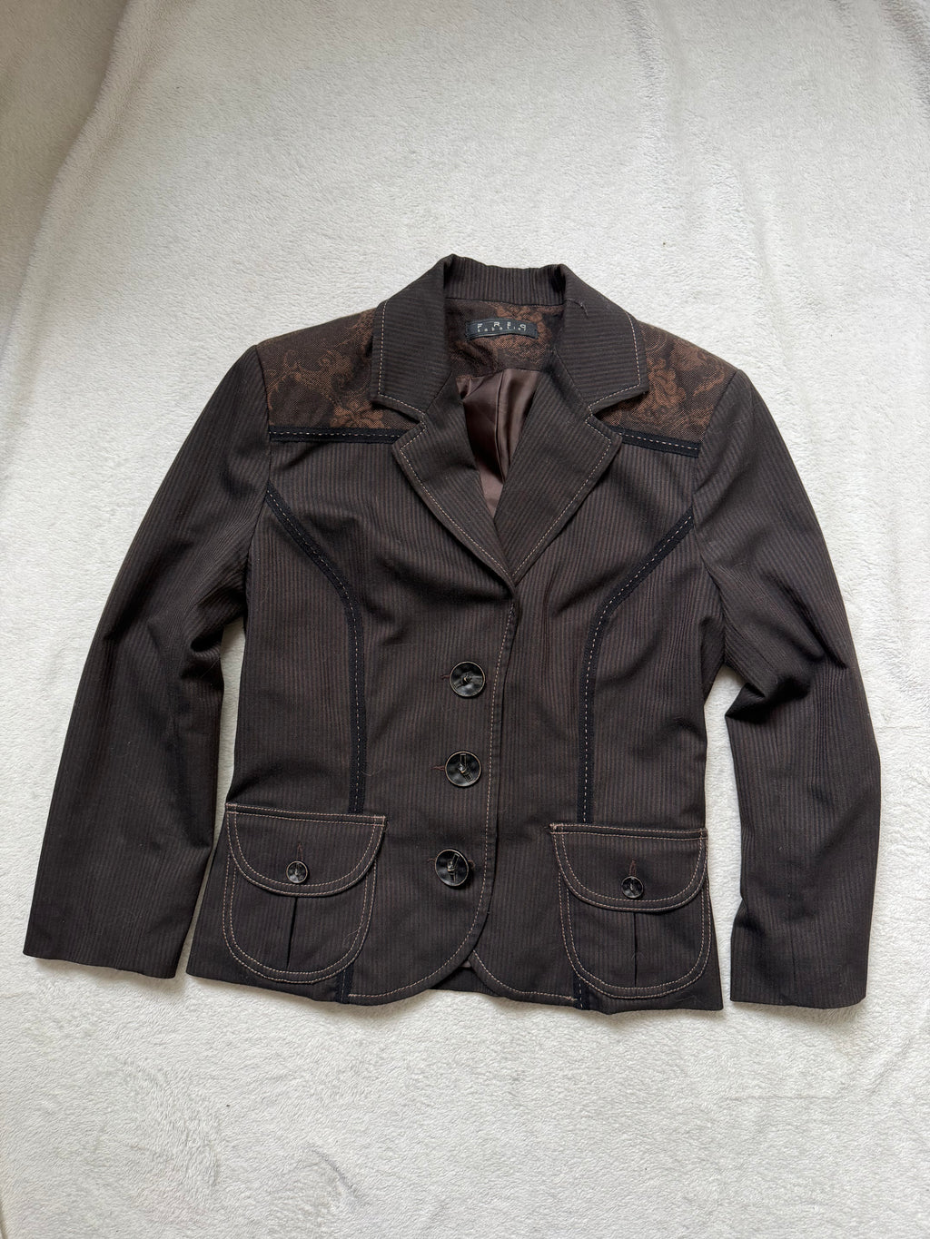 Ensemble blazer cintré et jupe midi chocolat - Taille M