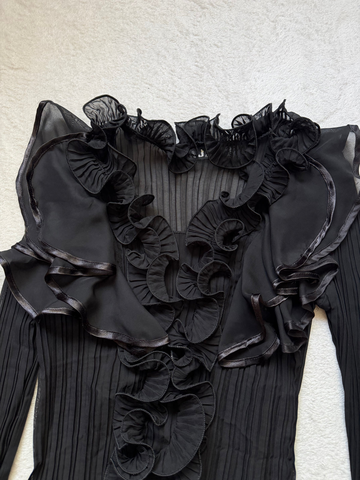 Blouse noire en voile plissé à volants style vampire goth victorien – taille XL/XXL