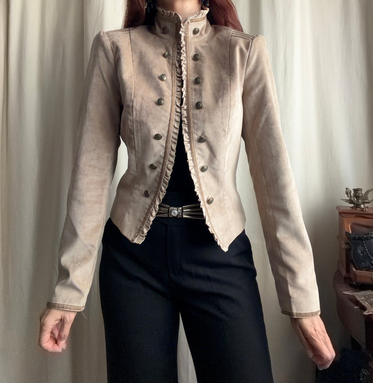 Fitted beige crushed velvet military Victorian romantic goth jacket – size M/L