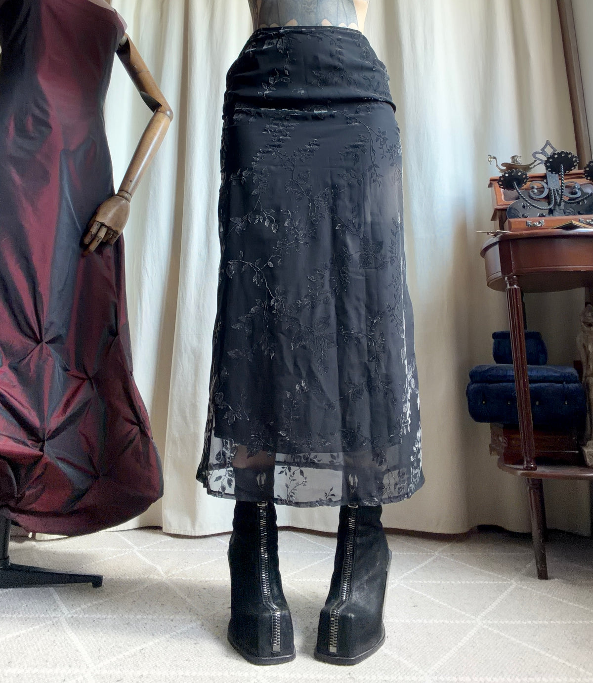 Jupe longue noire & mesh velours dévoré floral style romantic goth whimsigoth 90s - taille S