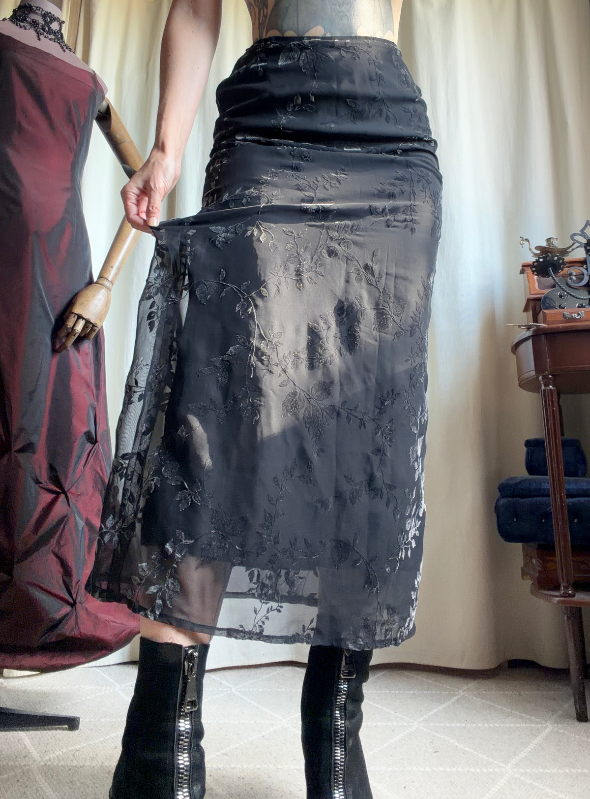Jupe longue noire & mesh velours dévoré floral style romantic goth whimsigoth 90s - taille S