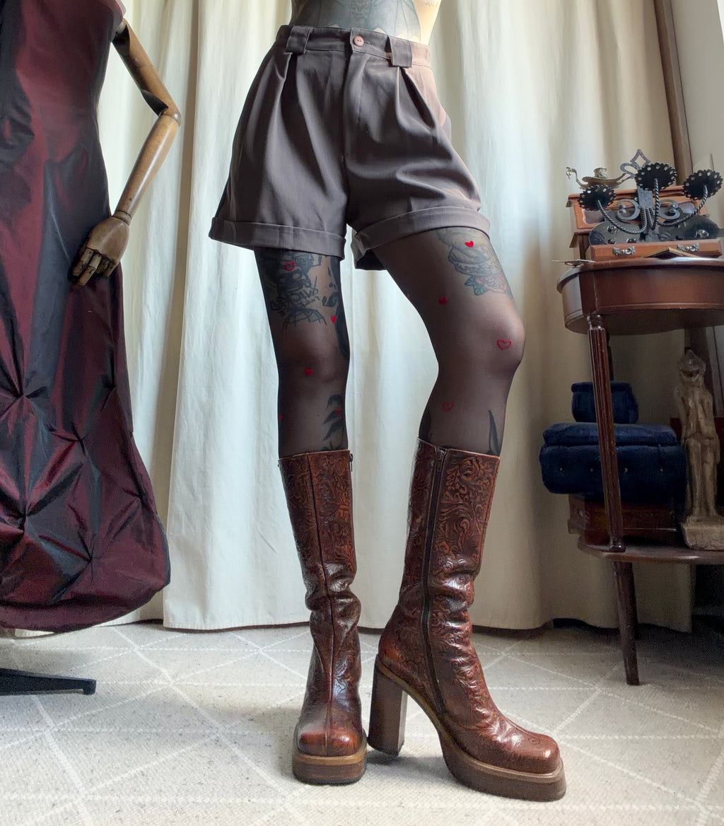 Short gris/taupe taille haute à pinces style 90s dark academia - taille M