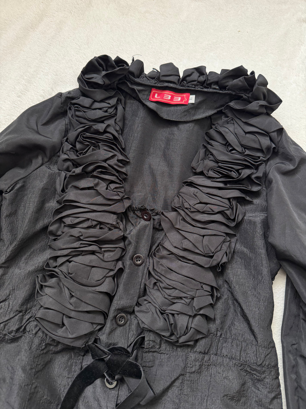 Chemise noire à volants et taille nouée style goth romantique victorien vampire - taille S/M