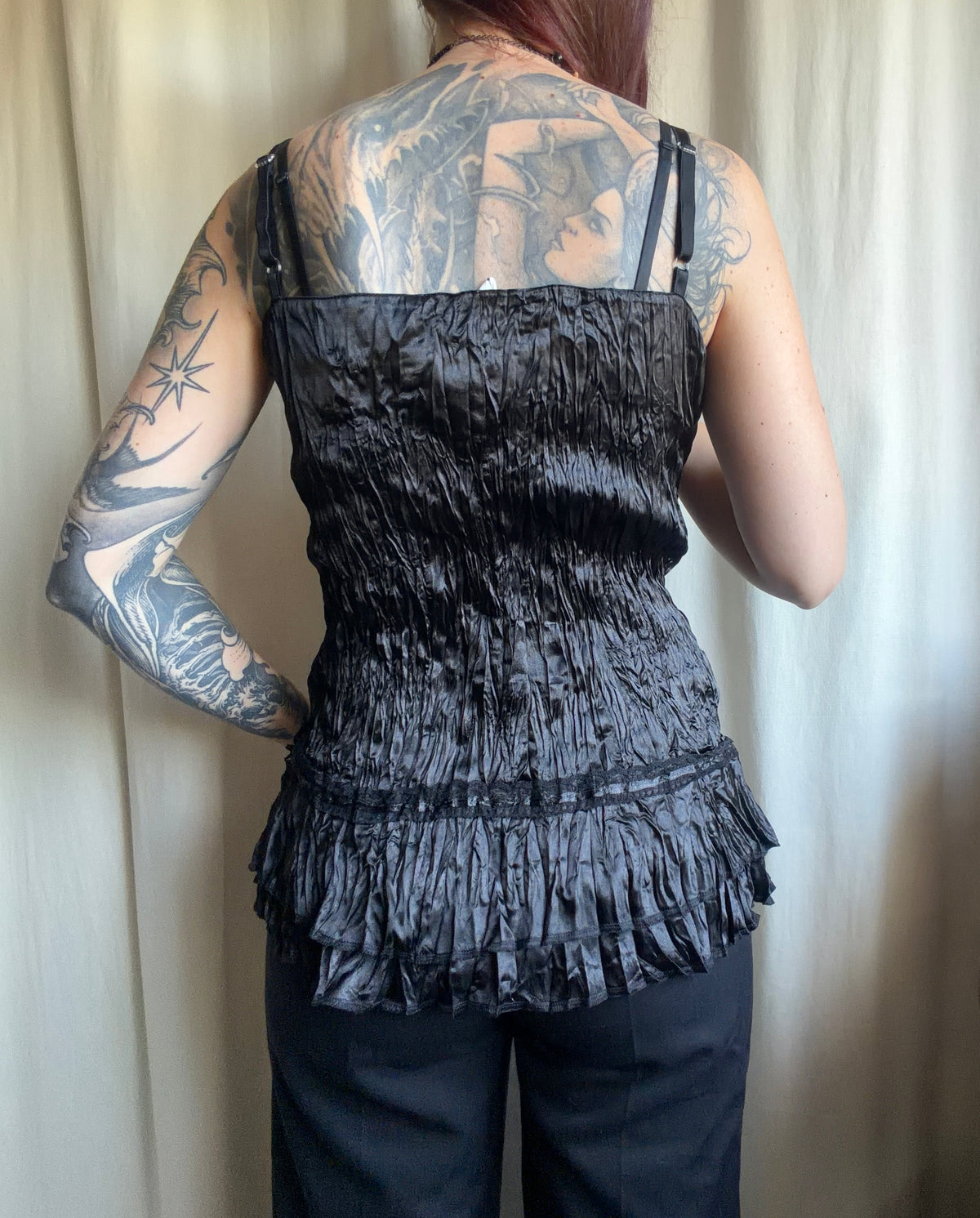 Caraco noir satin froissé et dentelle style romantic goth vampire - taille M