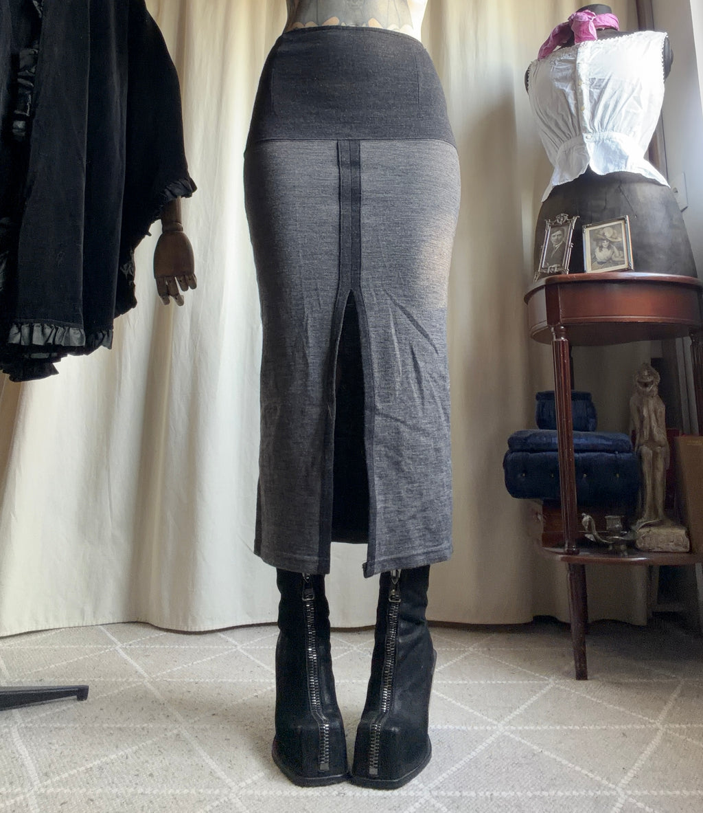 Jupe longue grise fendue style avant-garde 00s - taille S