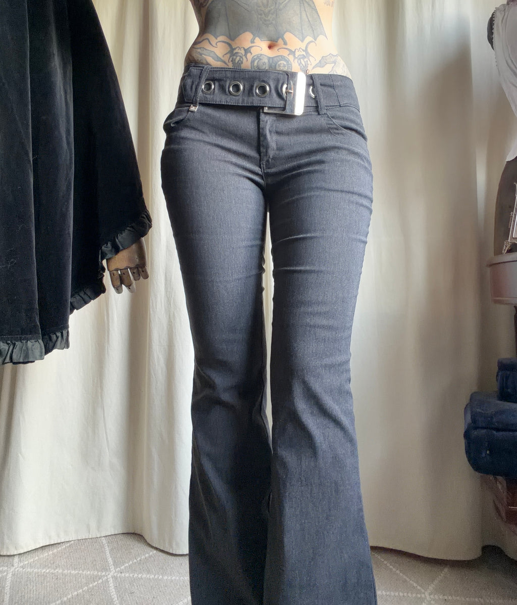 Pantalon gris anthracite évasé à ceinture œillets style corporate goth - taille S/M