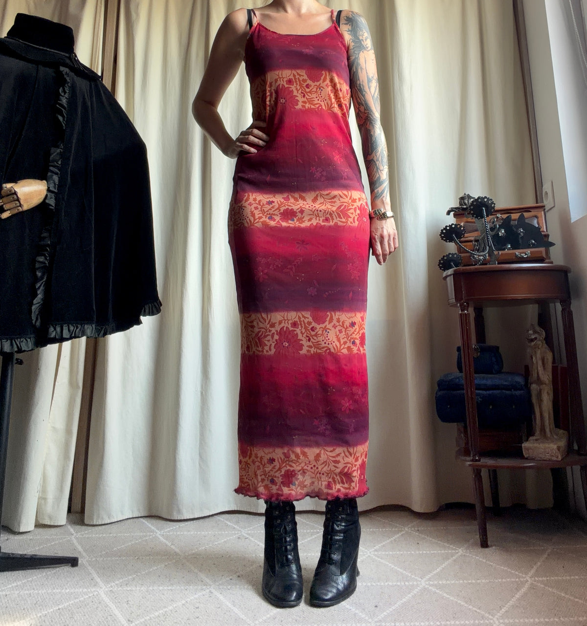 Robe longue orange/bordeaux avec imprimé floral – taille S/M